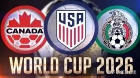 阿扎尔荣归欧足联总部，手捧欧联奖杯，成就四冠欧洲荣耀之旅